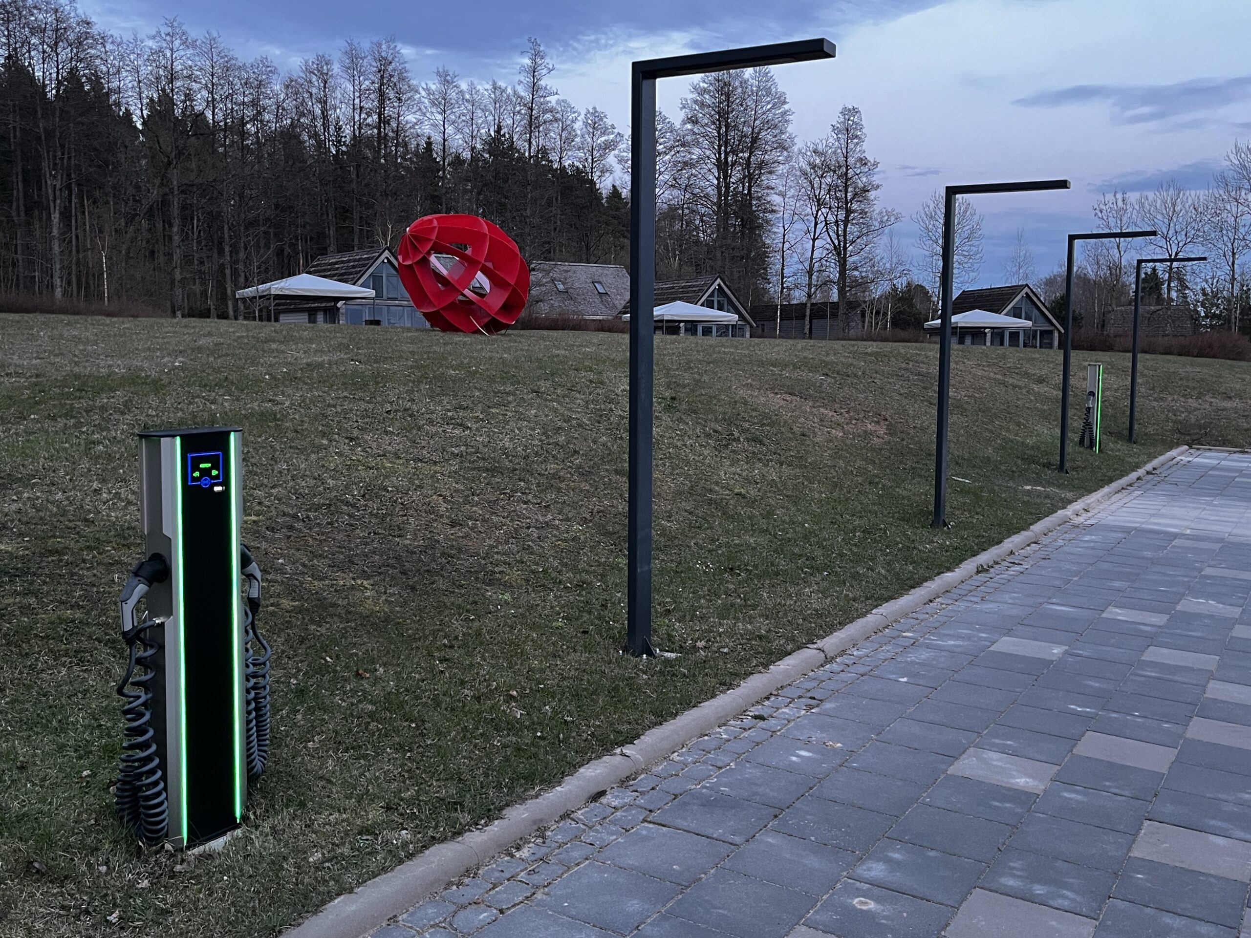 Uzlādes stacijas pilsētvidē Elinta CityCharge